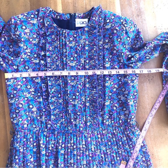 Vintage Ruffles Pleats Floral Dress Long Sleeve Colorful Fuchsia Lavender Silky - Picture 14 of 16